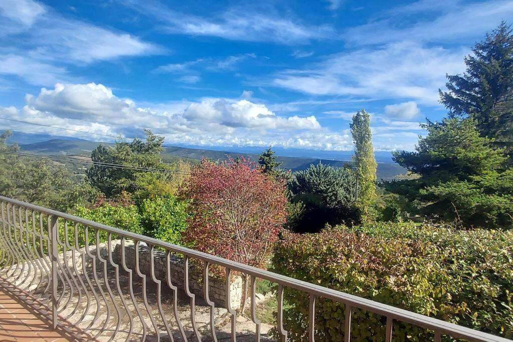 Villa Maison De Campagne 04 Vacheres Luberon 3 Chambres 8 Personnes Esterno foto