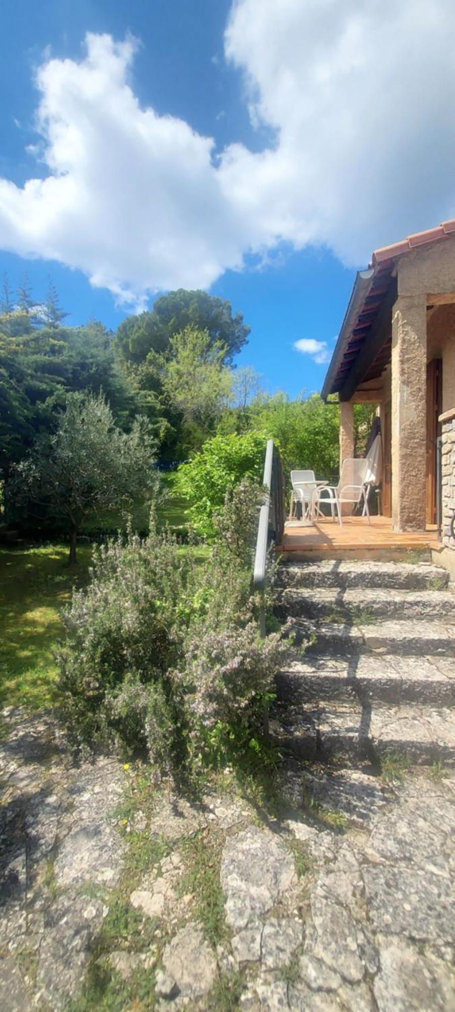 Villa Maison De Campagne 04 Vacheres Luberon 3 Chambres 8 Personnes Esterno foto